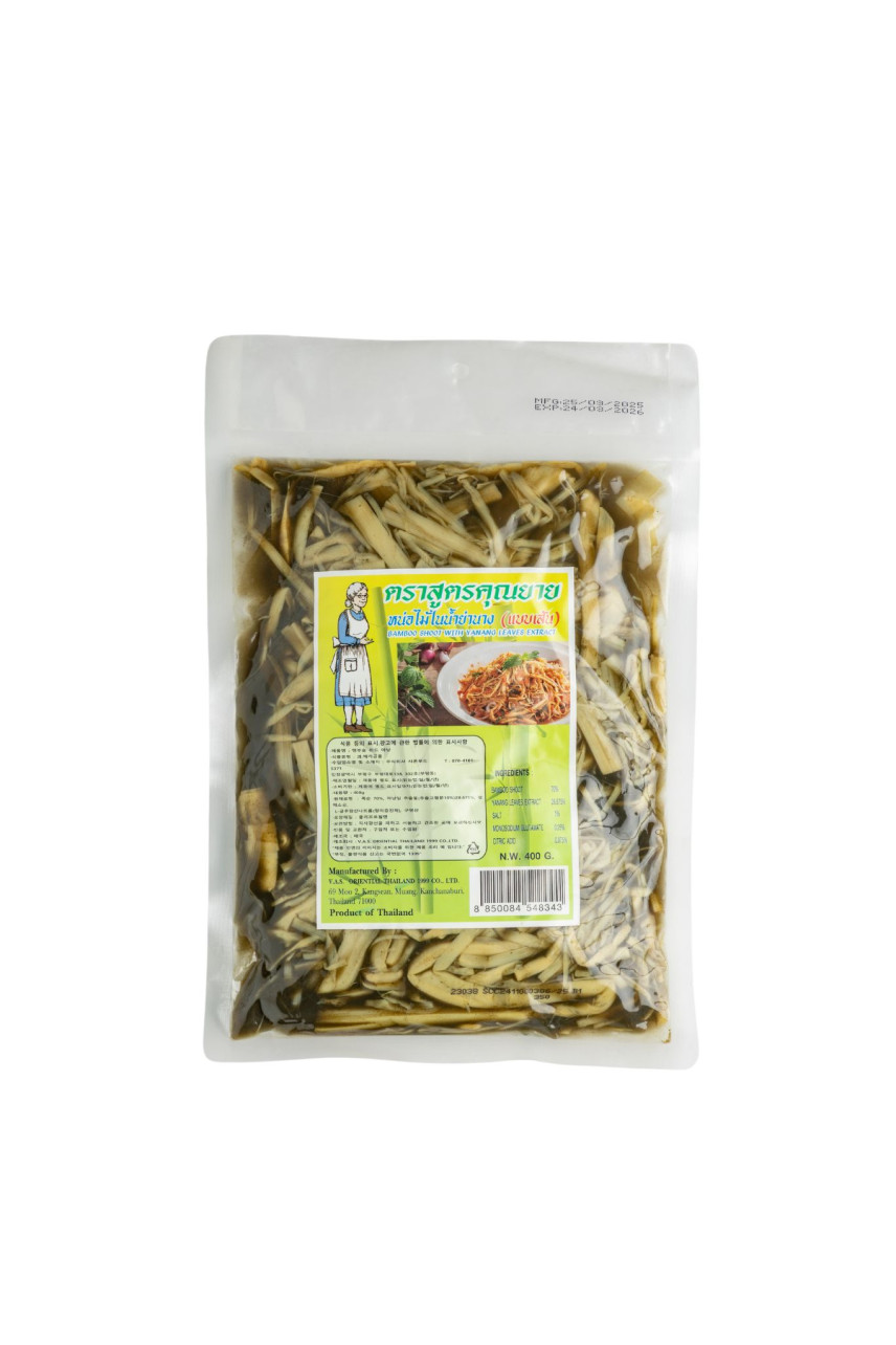 Khun Yai Brand Sliced Bamboo Shoots in Yanang Juice